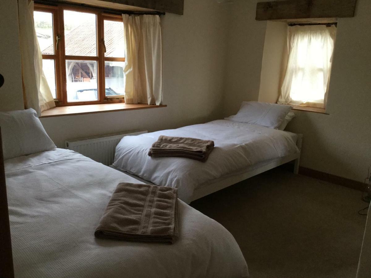 Bed and Breakfast Castle Farm Wedmore Екстер'єр фото