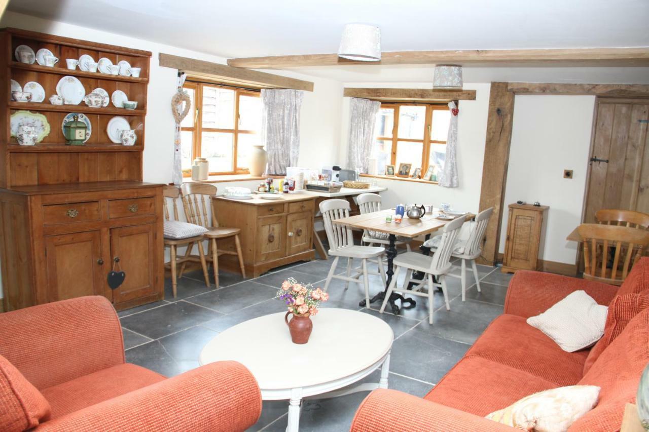 Bed and Breakfast Castle Farm Wedmore Екстер'єр фото